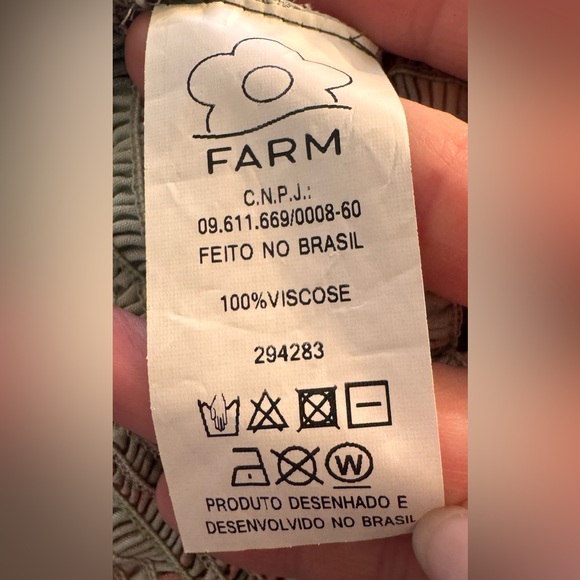 Farm Rio Smocked Top- Medium - Picture 5 of 6